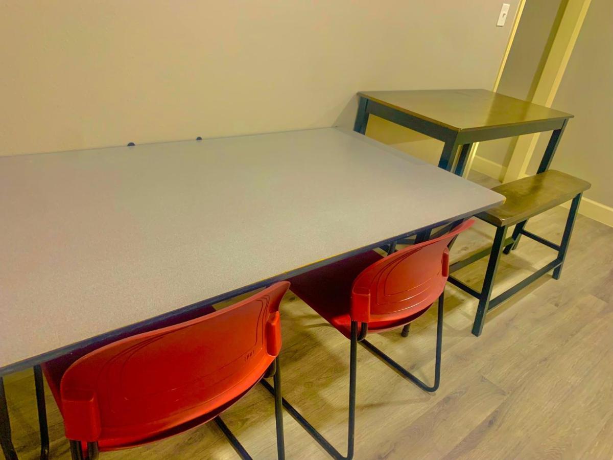 Stop Inn Stay Hostel 休斯敦 外观 照片